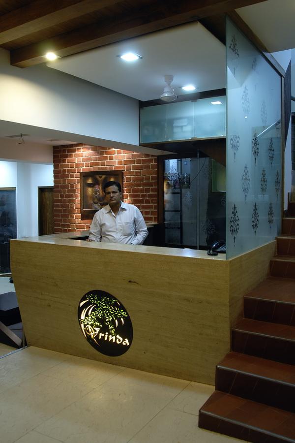 Hotel Vrinda Nāthdwāra Buitenkant foto